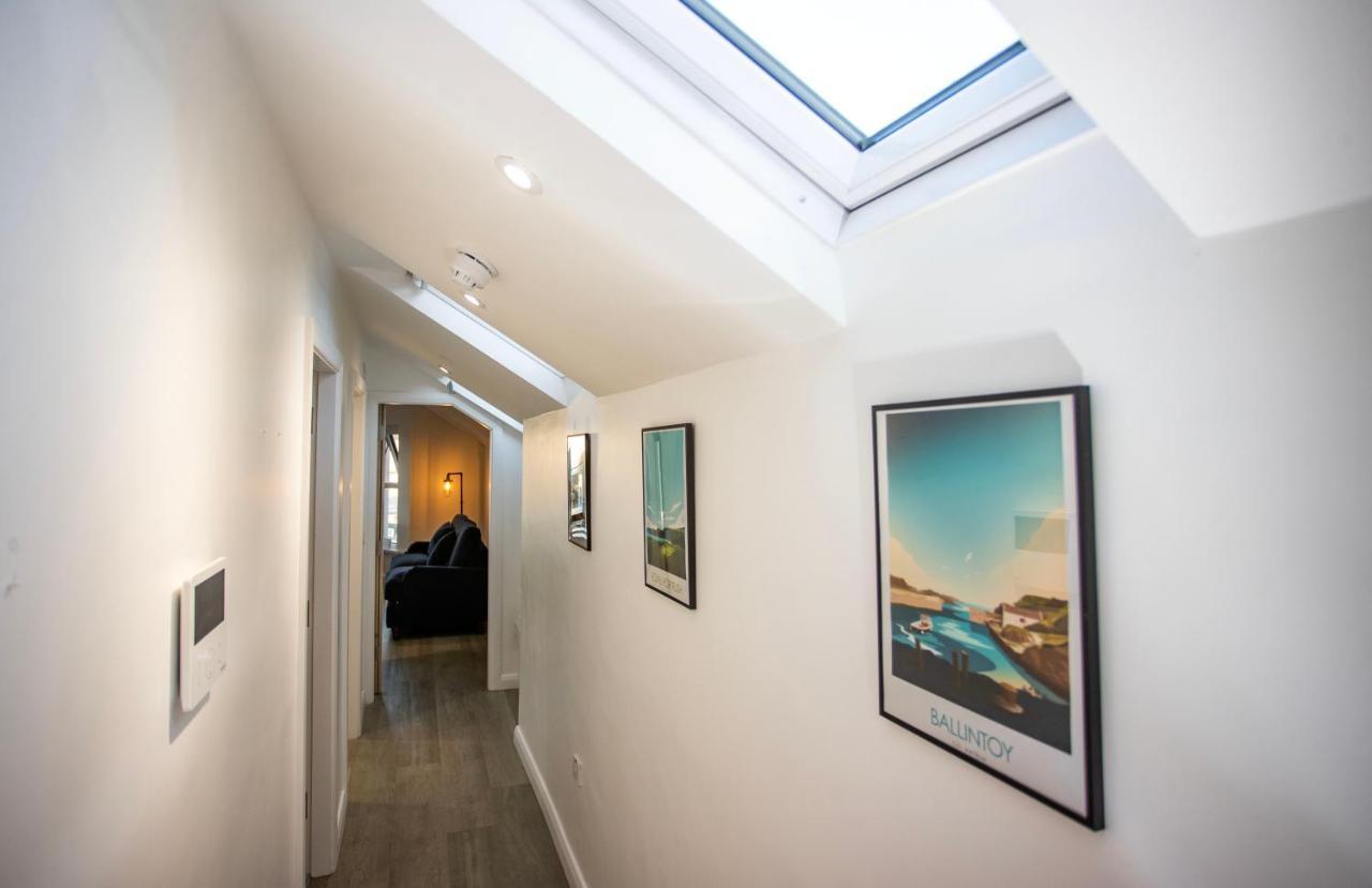 Sea Salt Six Apartment พอร์ตรัช ภายนอก รูปภาพ